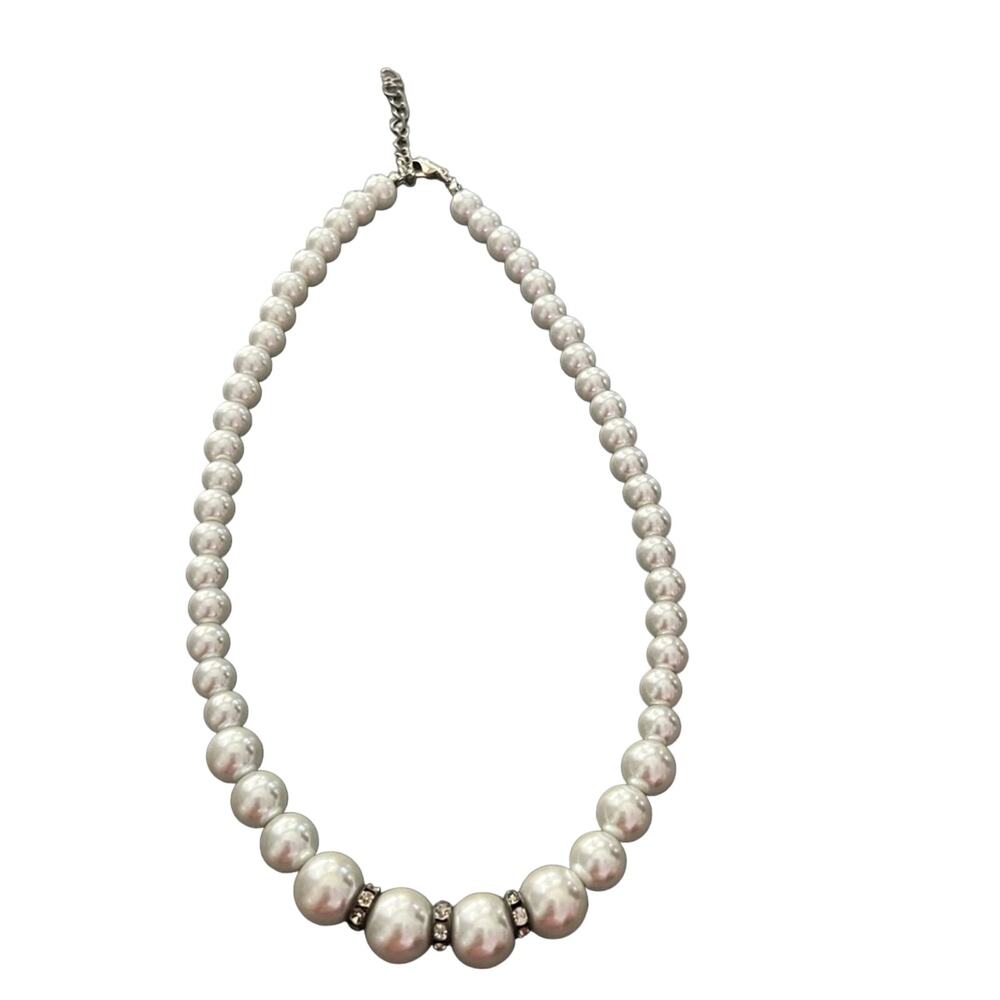Faux Pearl Beaded Necklace